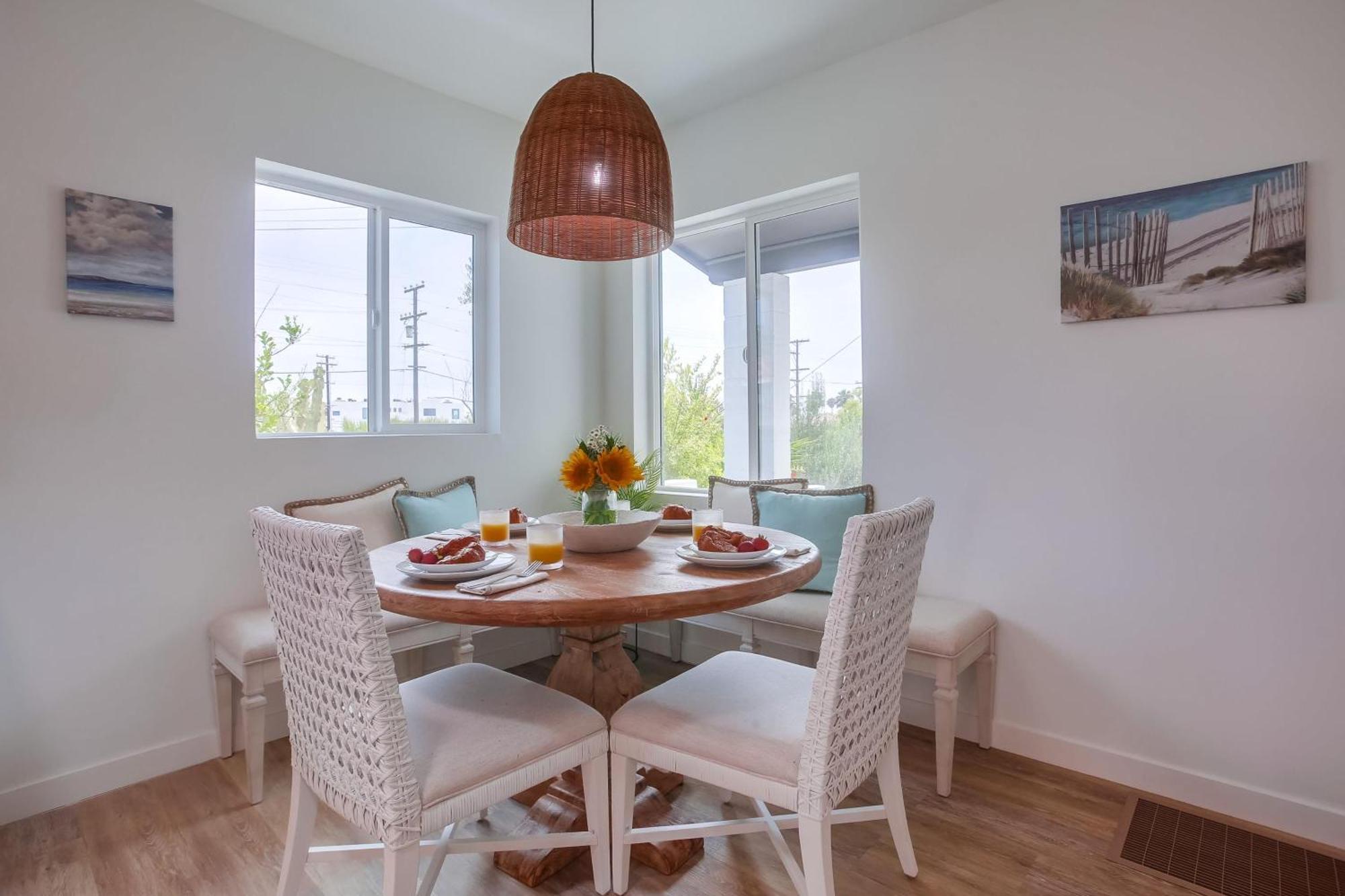Holiday home Birdrock *